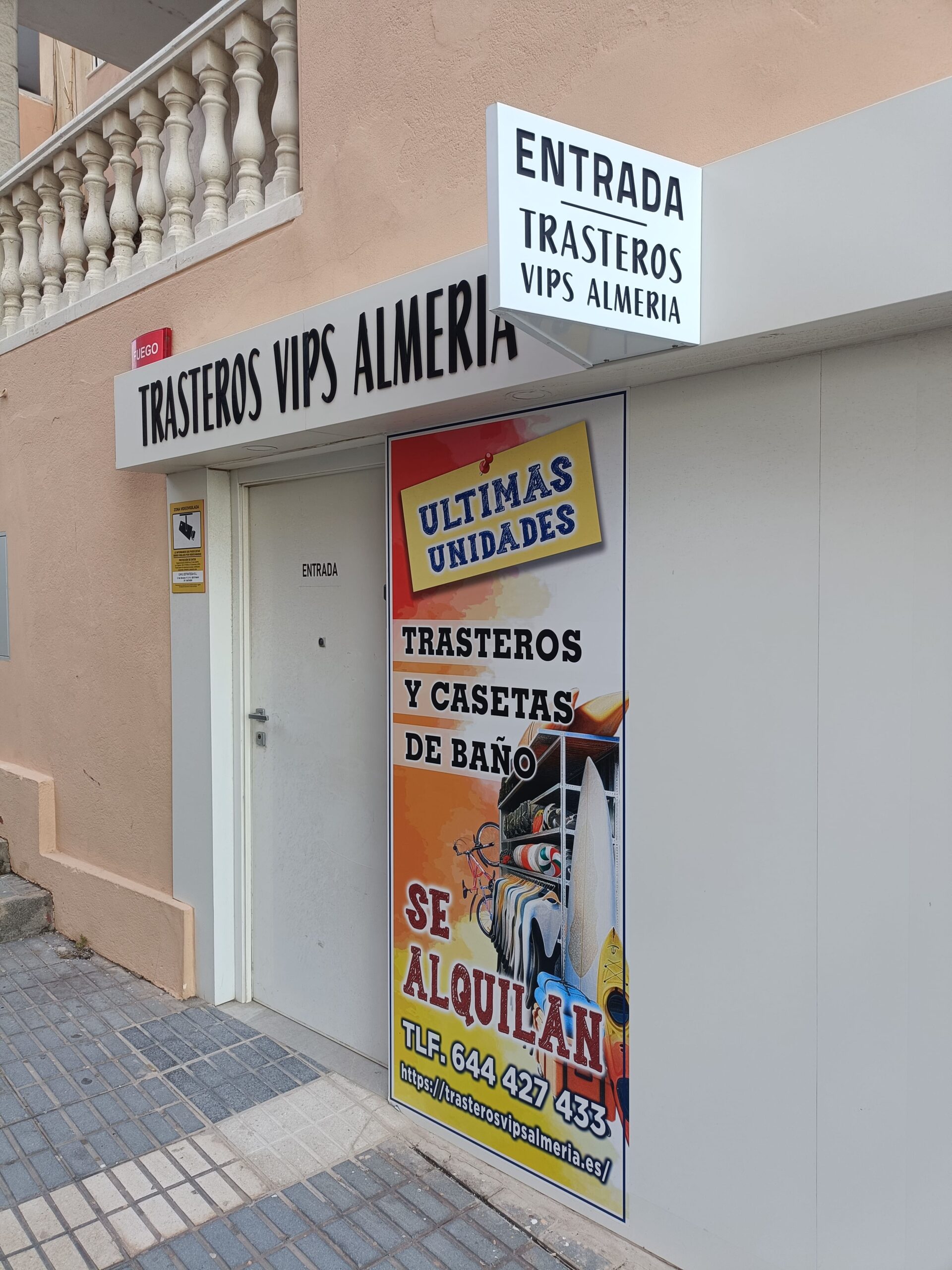trasteros-vips-almeria-inicio-entrada-2