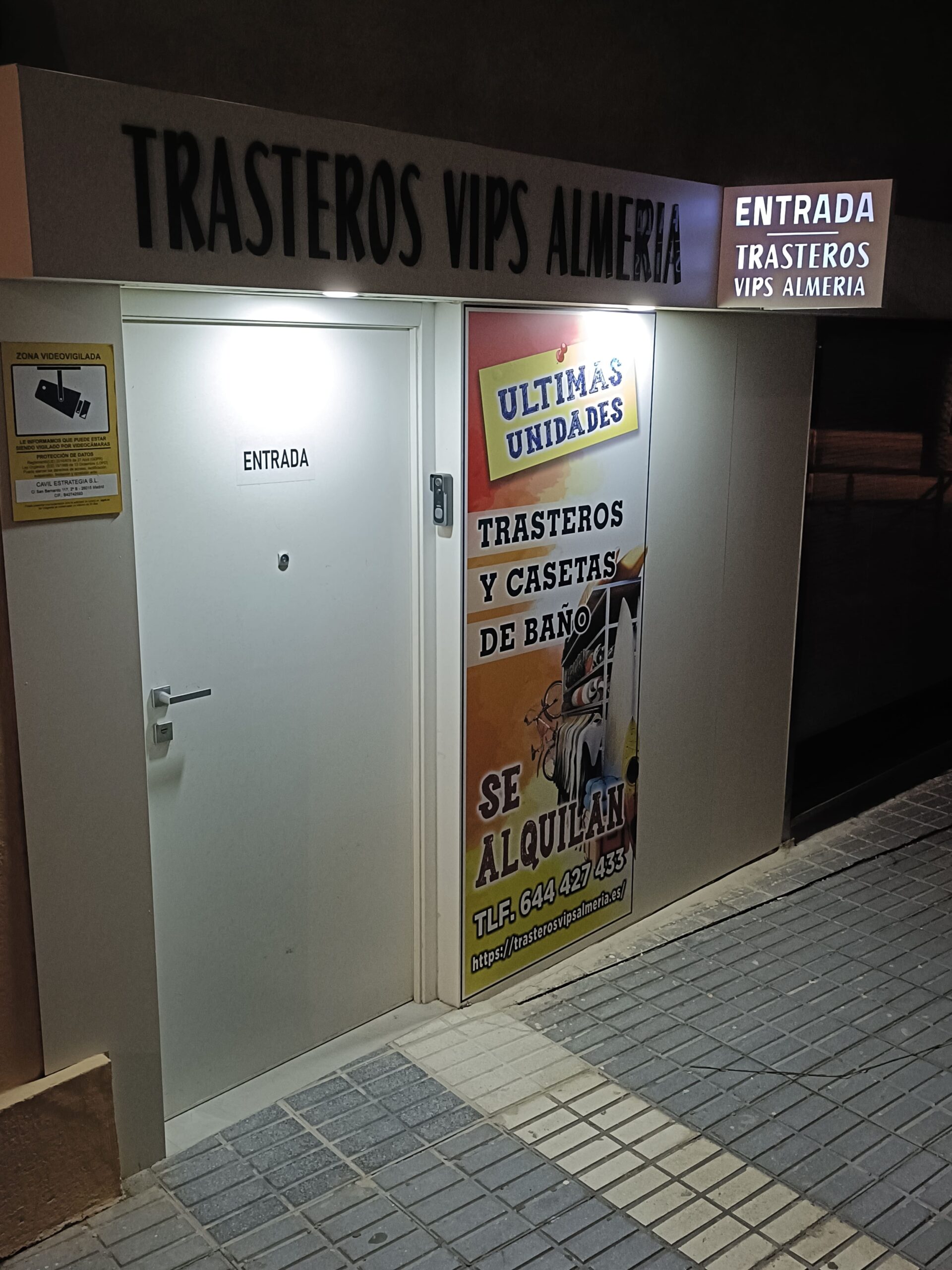 trasteros-vips-almeria-inicio-entrada