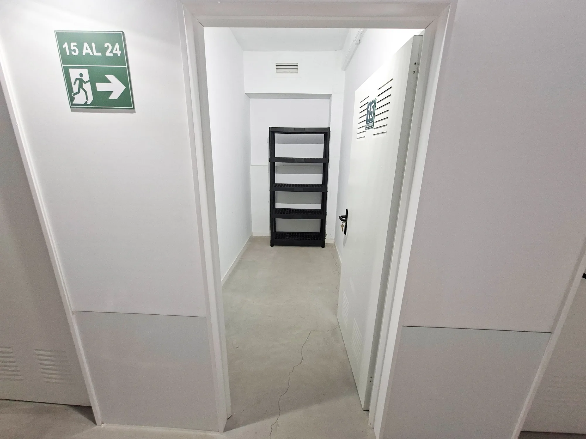 Fotografía 3 de las instalaciones del centro Paseo Marítimo de Trasteros VIPS Almería