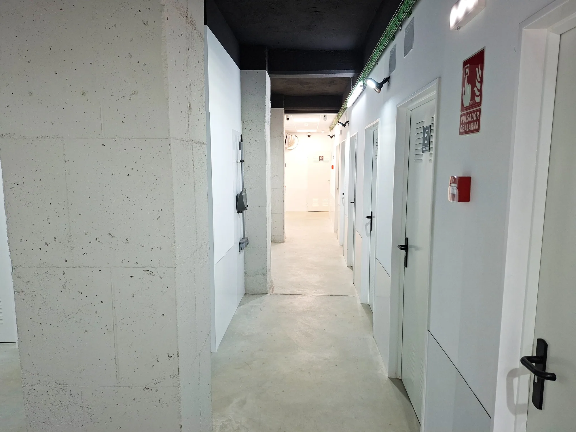 Fotografía 4 de las instalaciones del centro Paseo Marítimo de Trasteros VIPS Almería
